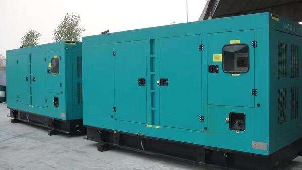 云阳康明斯400kw大型柴油二手发电机组